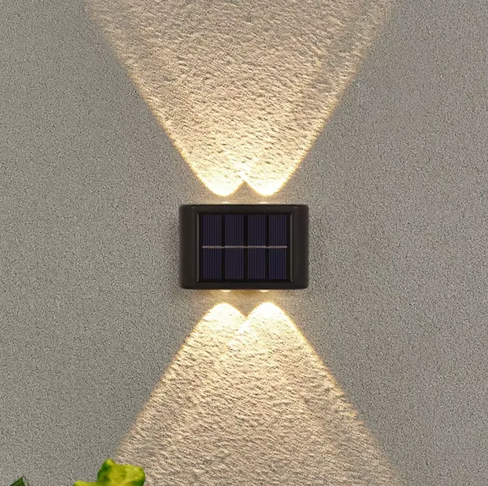 فانوس عدسات ثنائي