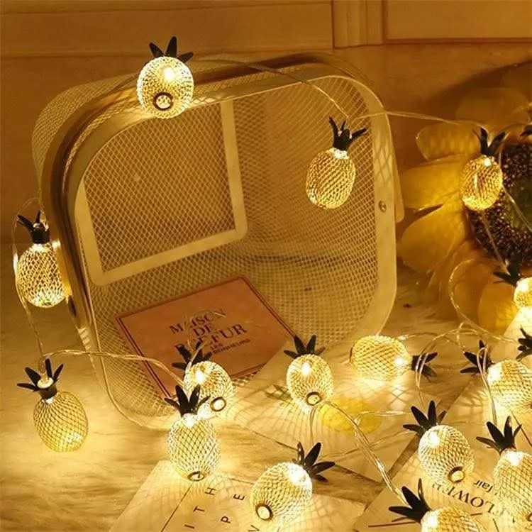 حبل اناناس مضيئ